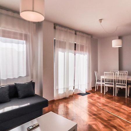 Homenfun Madrid Tetuan Exterior photo